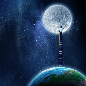 人类达月球星球商人站月亮地球的梯子上这幅图像的元素由美国宇航局提供的图片