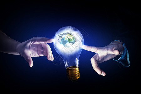 主意灯泡免抠电能的用手指灯泡触摸人的手这幅图像的元素由美国宇航局提供的背景