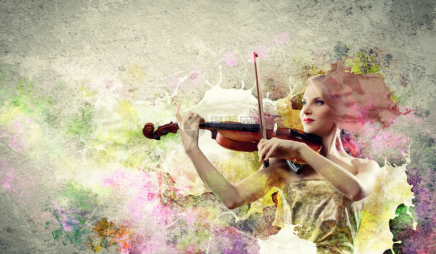 漂亮的女人拉小提琴美丽的女小提琴手飞溅的背景下演奏的形象图片