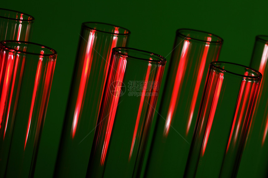 红色璃实验容器图片
