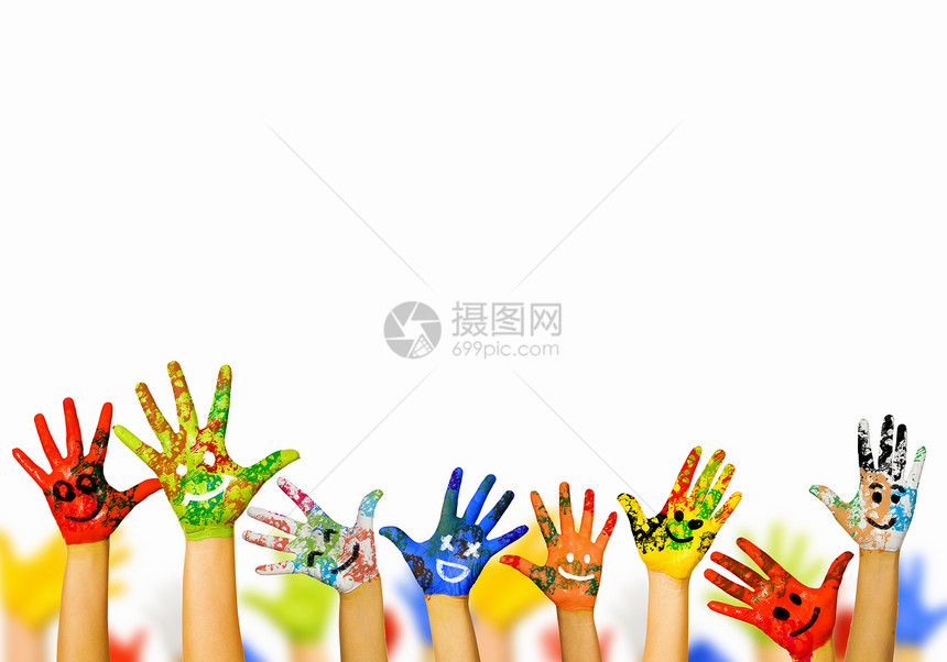 手颜料人的手五颜六色的油漆中微笑的形象图片
