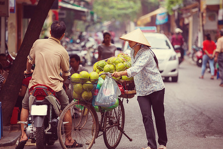 越南街头小贩图片