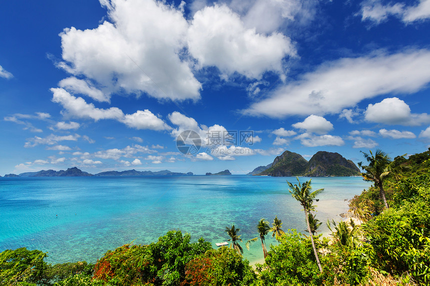 令人惊叹的海景海湾山区岛屿,巴拉望,菲律宾图片