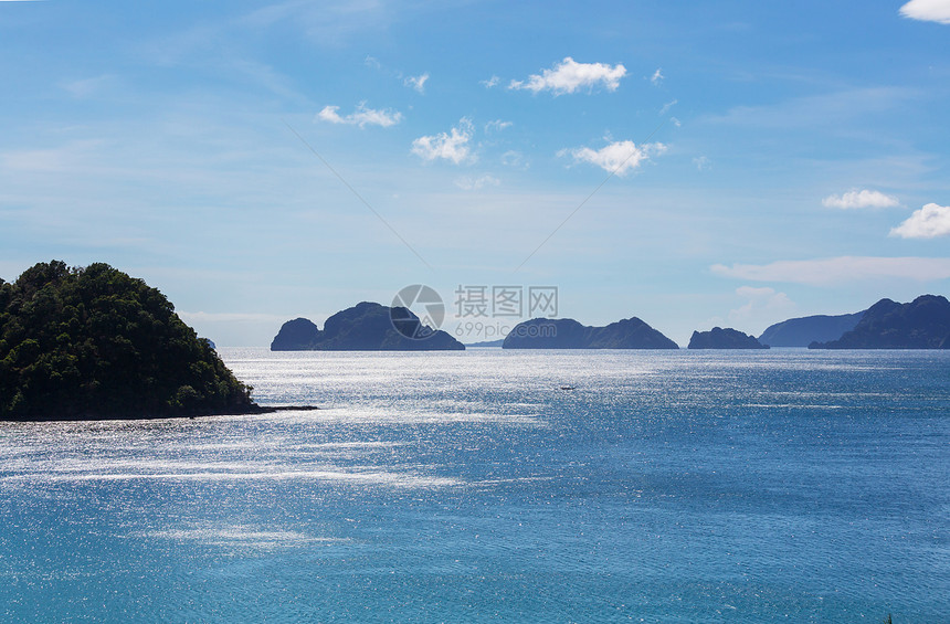 令人惊叹的海景海湾山区岛屿,巴拉望,菲律宾图片