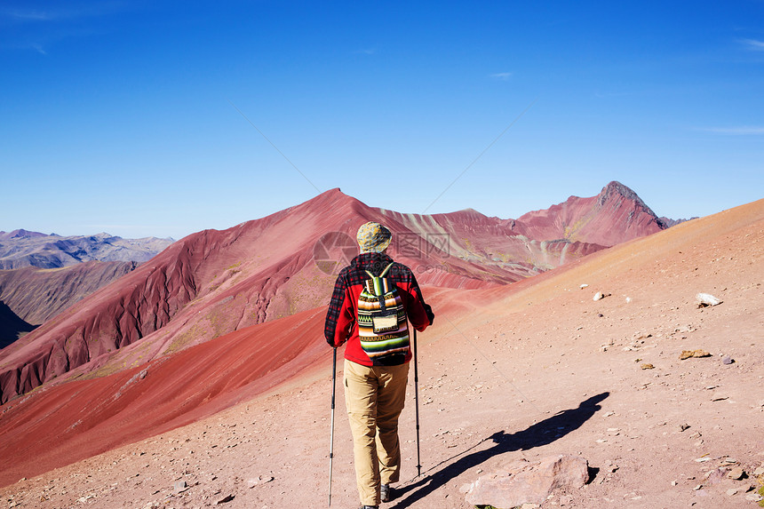 秘鲁库斯科地区维尼昆卡的徒步旅行场景蒙大纳德西特科洛雷斯,彩虹山图片