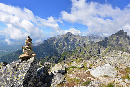 山坡山峰的山脉蓝天景观图片