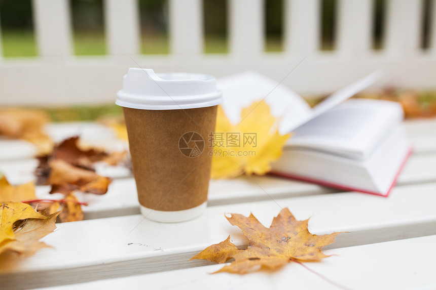 季节,广告饮料咖啡纸杯长凳秋季公园图片
