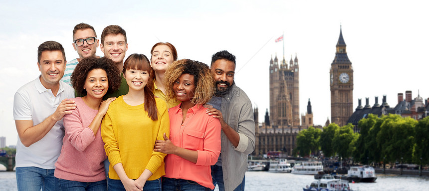 旅行,旅游,多样,友谊人的国际集快乐微笑的男人女人伦敦城市的背景国际上群快乐微笑的人图片