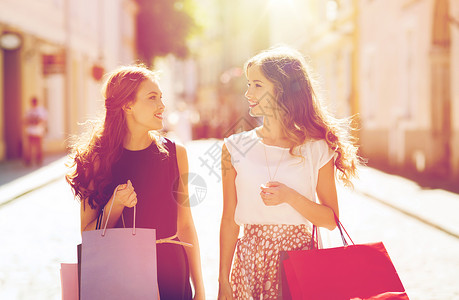 女人散步购物生活方式说话高清图片