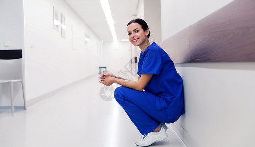 医疗保健,专业,人医学快乐的医生护士医院走廊医院走廊快乐的医生护士图片
