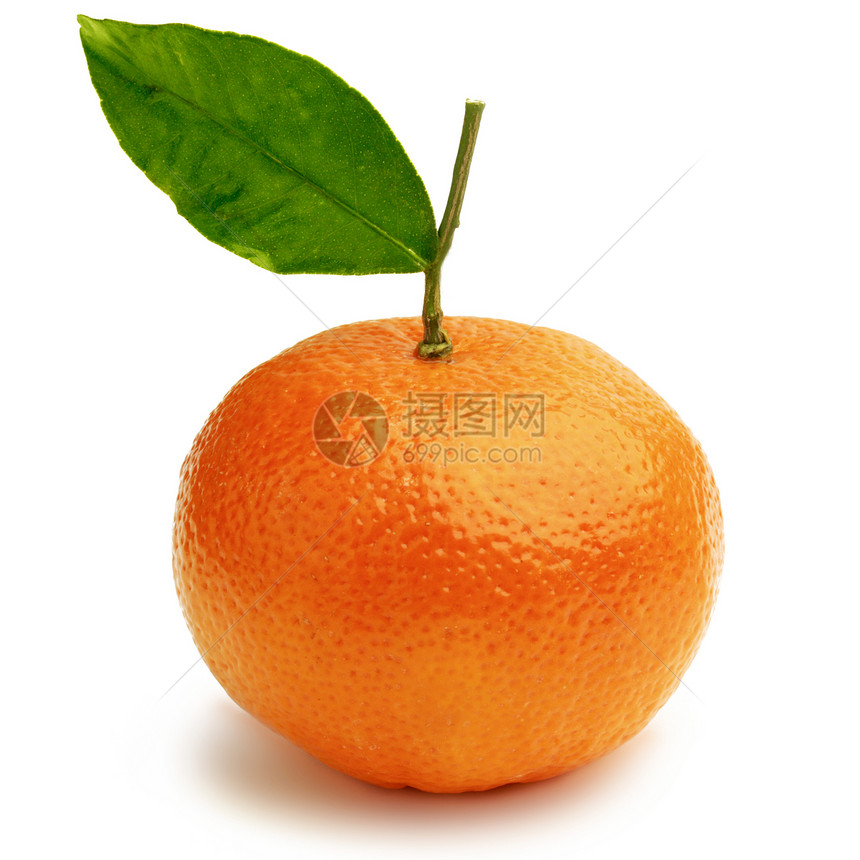 白色背景上分离叶的橘子图片