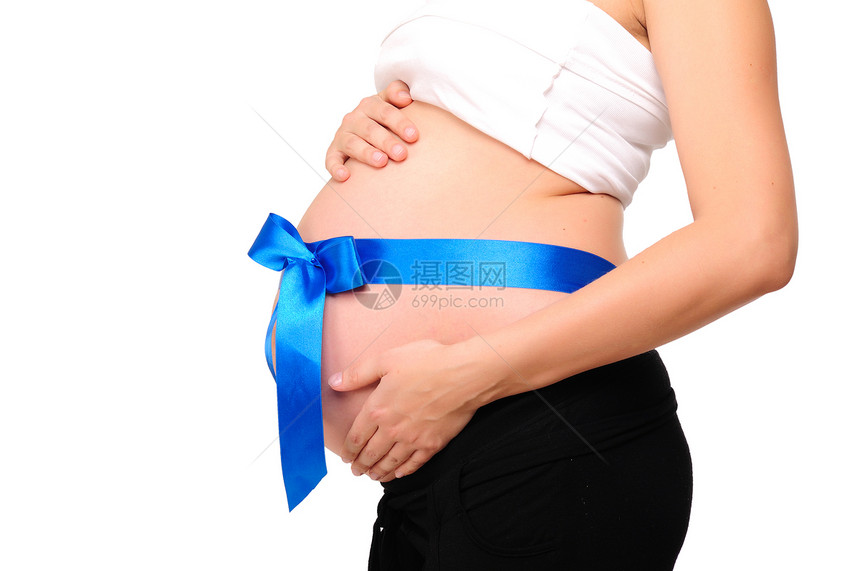 腹部个轻的孕妇绑着丝带图片