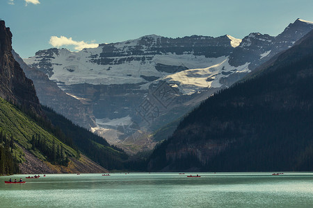 哥伦比亚冰原路易斯湖夫公园,阿尔伯塔,加大背景