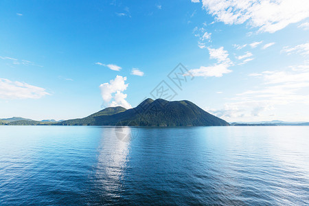 加大列颠哥伦比亚省太平洋沿岸美丽的海景,岩石海岸线高清图片