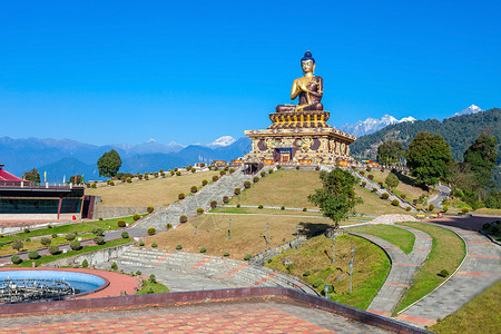 佛教公园个佛教综合体,位于印度南锡金的拉旺拉高清图片