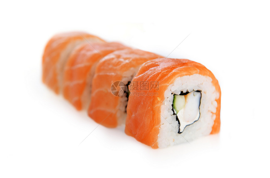 白色背景上鲑鱼的寿司图片