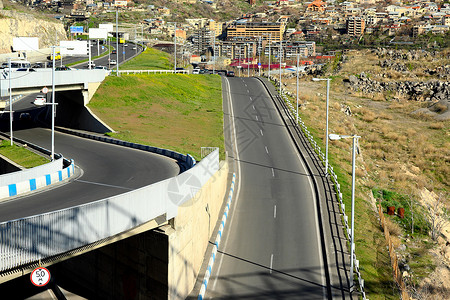 埃里温的城市道路街景图片