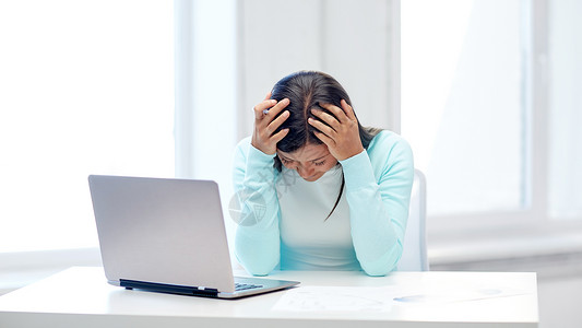 商业,人,压力,失败技术绝望的女商人笔记本电脑文件办公室图片