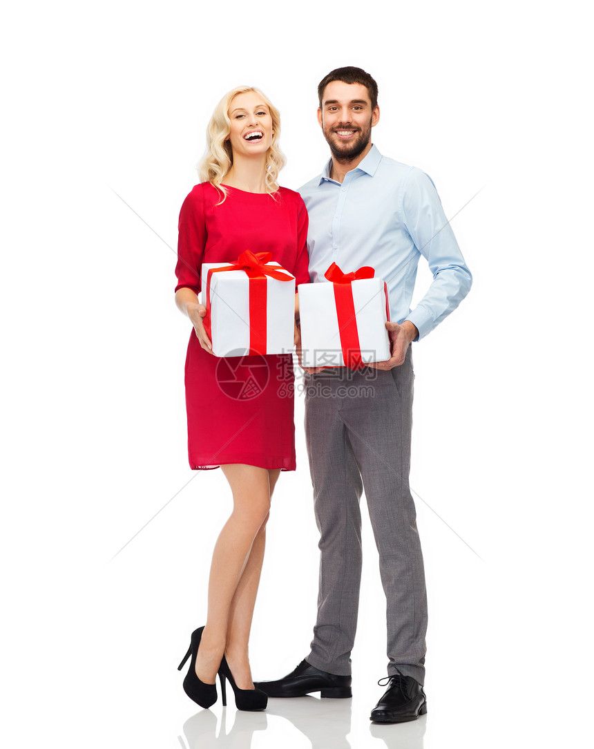 人们,诞节,生日,夫妇节日的快乐的轻人女人带着礼品盒图片
