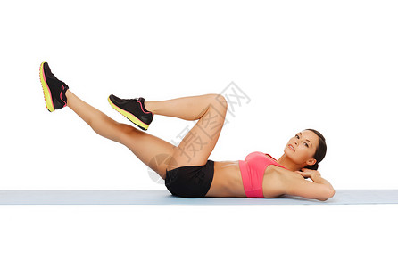 健身,运动,训练,健身房生活方式的美丽的运动女人地板上运动图片