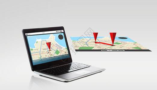 技术,导航,位置广告笔记本电脑与GPS导航屏幕上图片