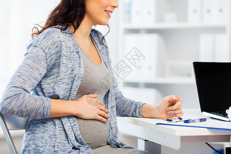 怀孕,妇科,医学,保健人的密切孕妇医院医疗办公室的会议图片