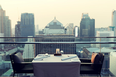 旅行,度假,旅游商业屋顶顶级餐厅休息室曼谷市酒店图片