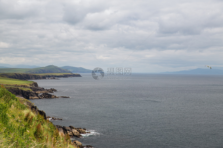 自然景观爱尔兰的野生大西洋方式看待海洋爱尔兰的野生大西洋之路观看海洋图片
