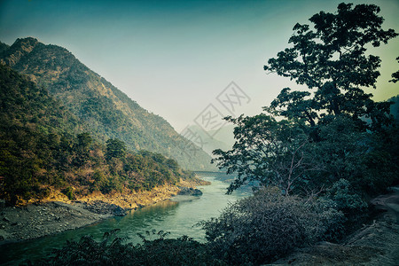 山河的景观印度里希克斯图片