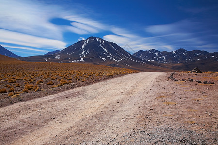 贾路娄火山Miscanti,沙漠阿塔卡马,智利背景
