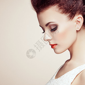 美丽的感女人的肖像,优雅的发型完美的妆容时尚照片图片