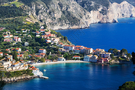 阿索斯村美丽的海湾,基法洛尼亚岛,希腊高清图片