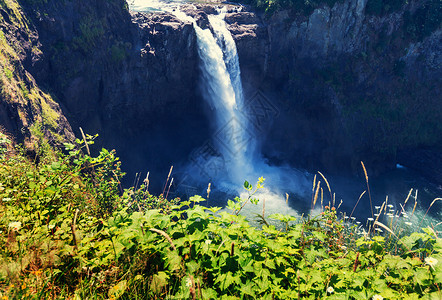 美丽的Snoqualmie瀑布,美国图片