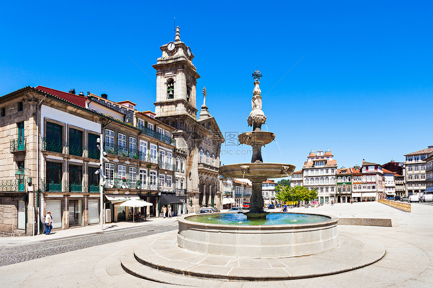 图拉广场LargoDoural葡萄牙吉马拉斯最中心最重要的广场之图片