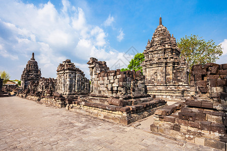 西乌印度尼西亚爪哇中部普拉巴南寺庙附近的个佛教寺庙建筑群图片