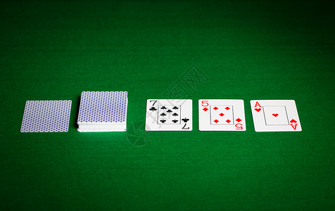 赌场,扑克娱乐活动扑克牌绿色桌子表图片
