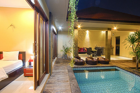 高端房地产展板带游泳池的热带别墅背景