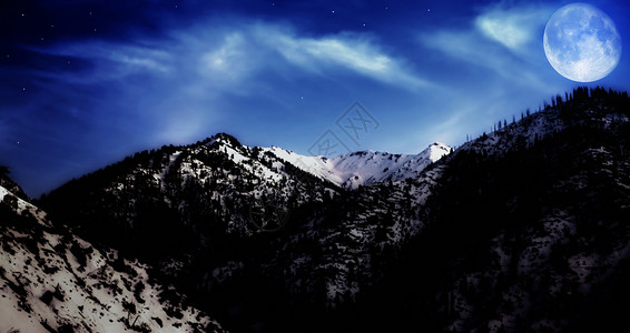 夜冬山冬季景观与月亮星星图片