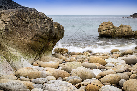 美丽的景观波斯南文海滩康沃尔英格兰高清图片