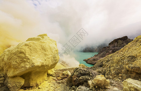 湖火山口火山艾根,爪哇,印度尼西亚高清图片