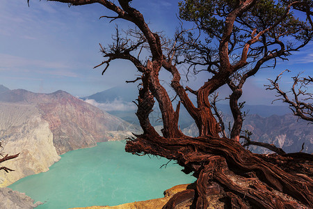 湖火山口火山艾根,爪哇,印度尼西亚高清图片