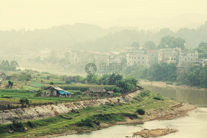 越南的村庄图片