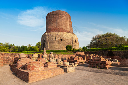 帕萨塔印度萨纳特的达梅赫多帕废墟背景