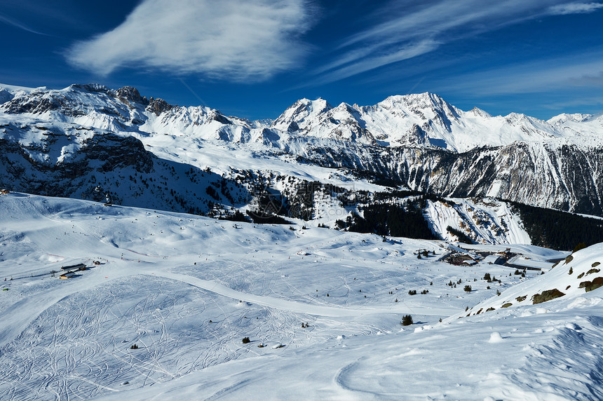 冬天雪的山脉,梅里贝尔,阿尔卑斯山,法国图片