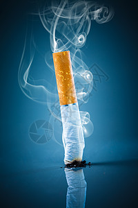灰烟禁止吸烟蓝色背景上的烟头背景