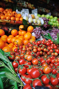 市场上新鲜的健康机食品水果蔬菜图片