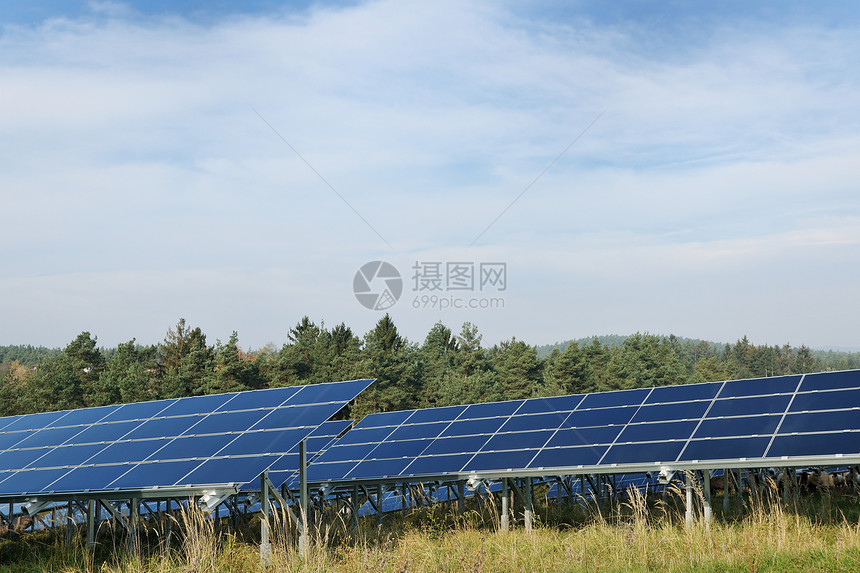 太阳能电池板可再生生态能源领域图片