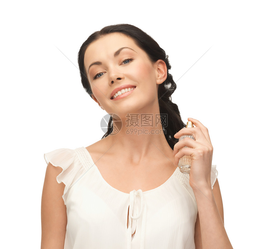 美丽的女人脖子上喷洒胡椒的照片图片