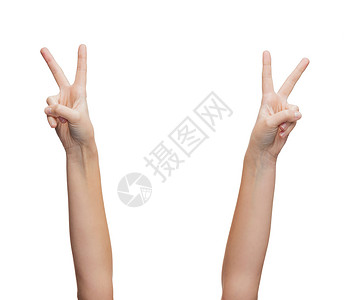 手势身体部位的女人的手v符号图片