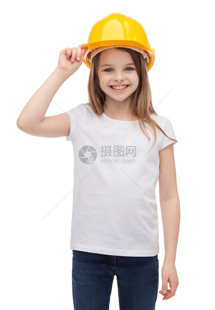 小女孩戴着防护头盔图片